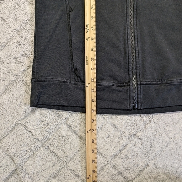 Lululemon Jacket Women's 6 Black Hood Full Zip Luon Back Vent Mesh Thumbholes - Picture 9 of 10